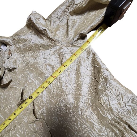 Chico’s Metallic Textured Button Front Top Cuffed Roll Tab Sleeves Womens 2 EUC - Picture 11 of 11